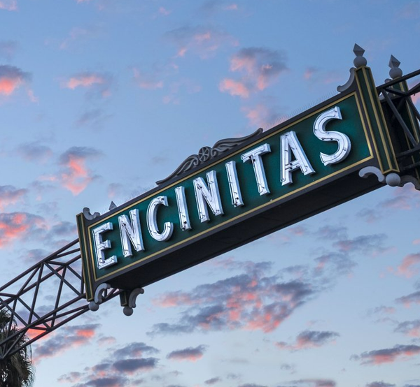 Encinitas sign