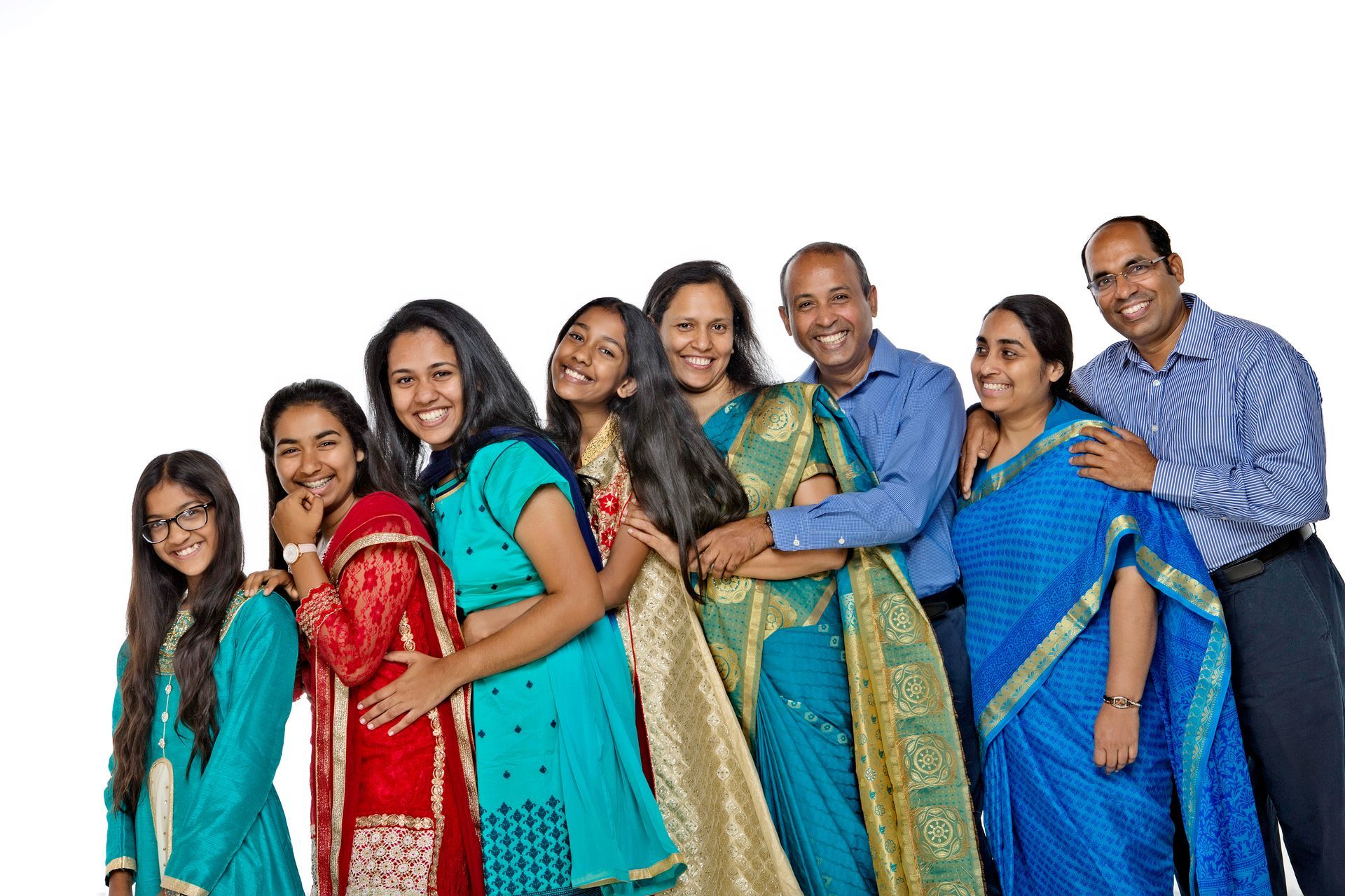 A group of people are posing for a picture together.
