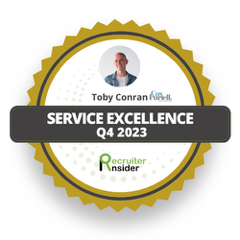 Recruiter insider logo of winner service excellence q4 2023 -Toby Conran