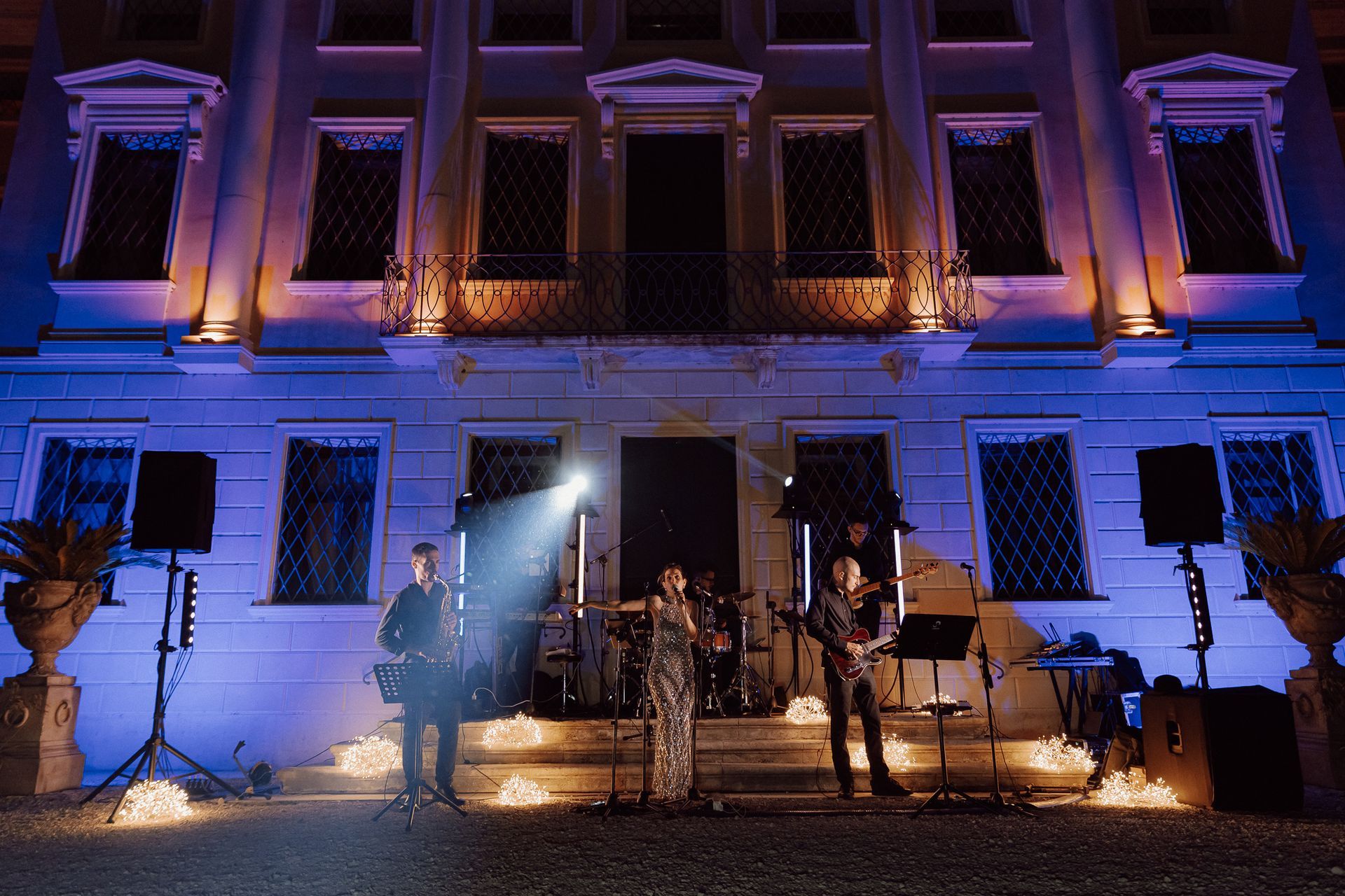 Live di Liquid Project nel parco di Villa Solatia a Caldogno durante l'evento Stelle su Solatia sott