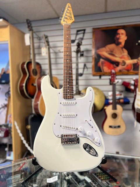 Fender Squier Strat / Starcaster