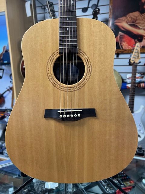 Seagull S6 Guitar