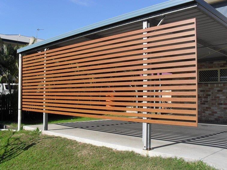 Slatted Screen (002)