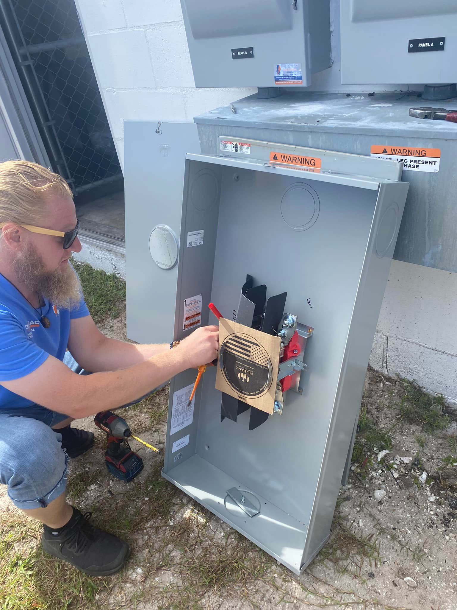 Electricians | Electrical Contractor in St. Petes, Clearwater