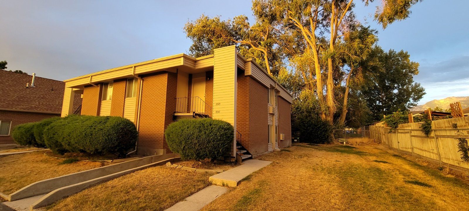 manor apartments