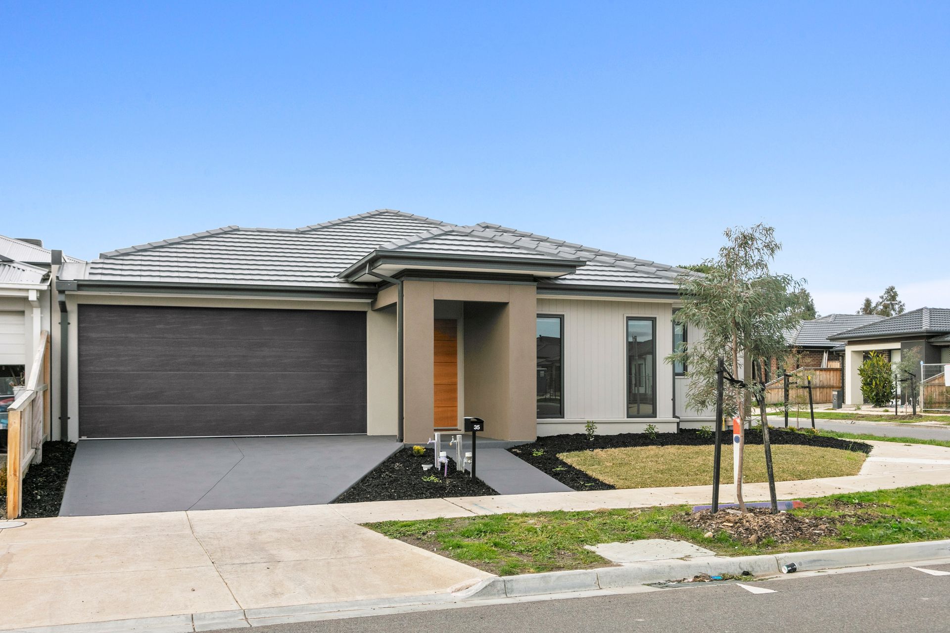 2-Participant Robust Home with OOA | Unfurnished