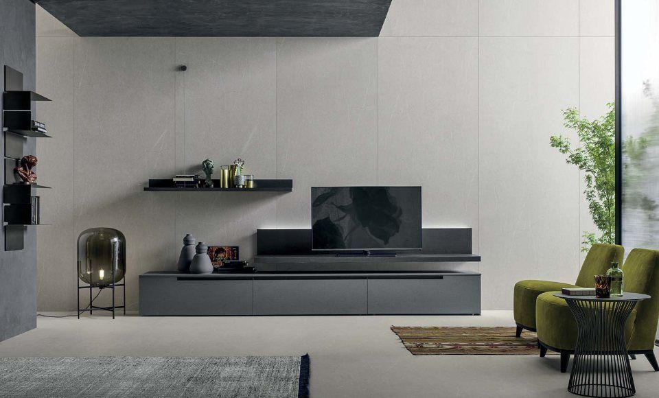 parete attrezzata esposta in showroom