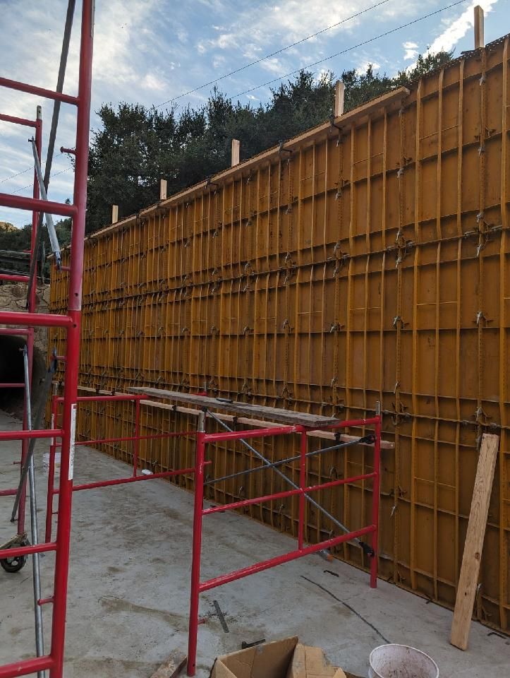 Wall Brothers Construction Concrete Contractor Los Angeles, CA