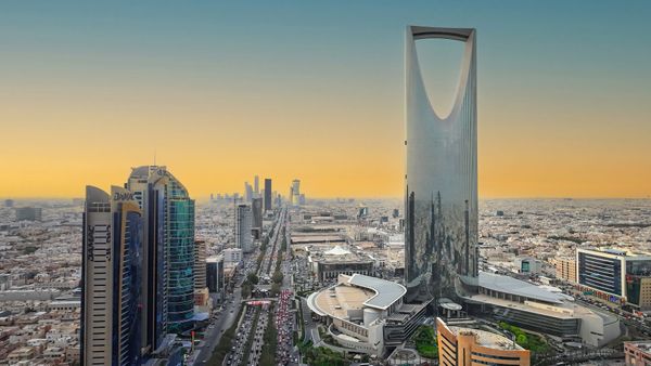 Ai Tour Dubai