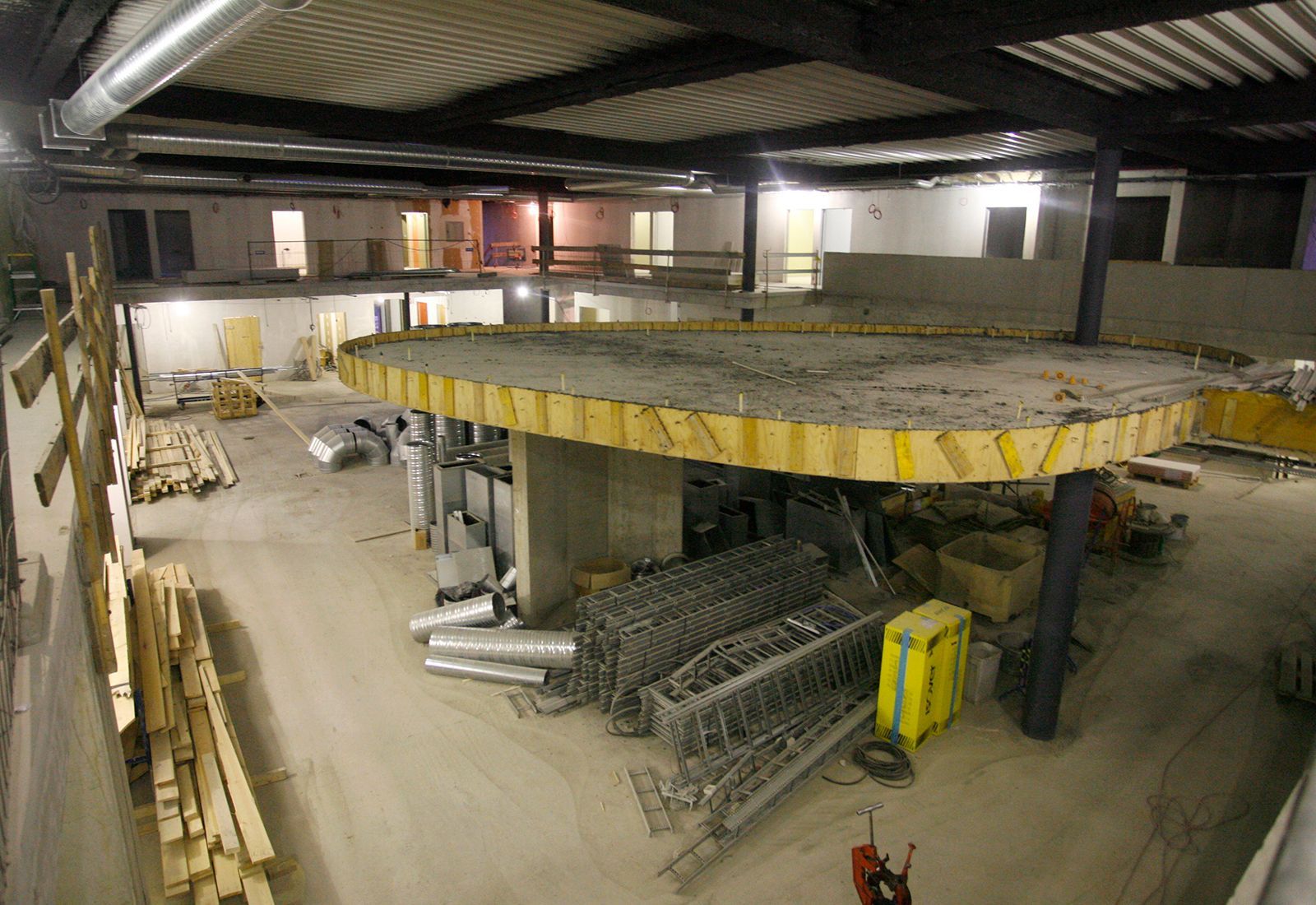 Interior construction of Hljómahöll during the building phase in Reykjanesbær.