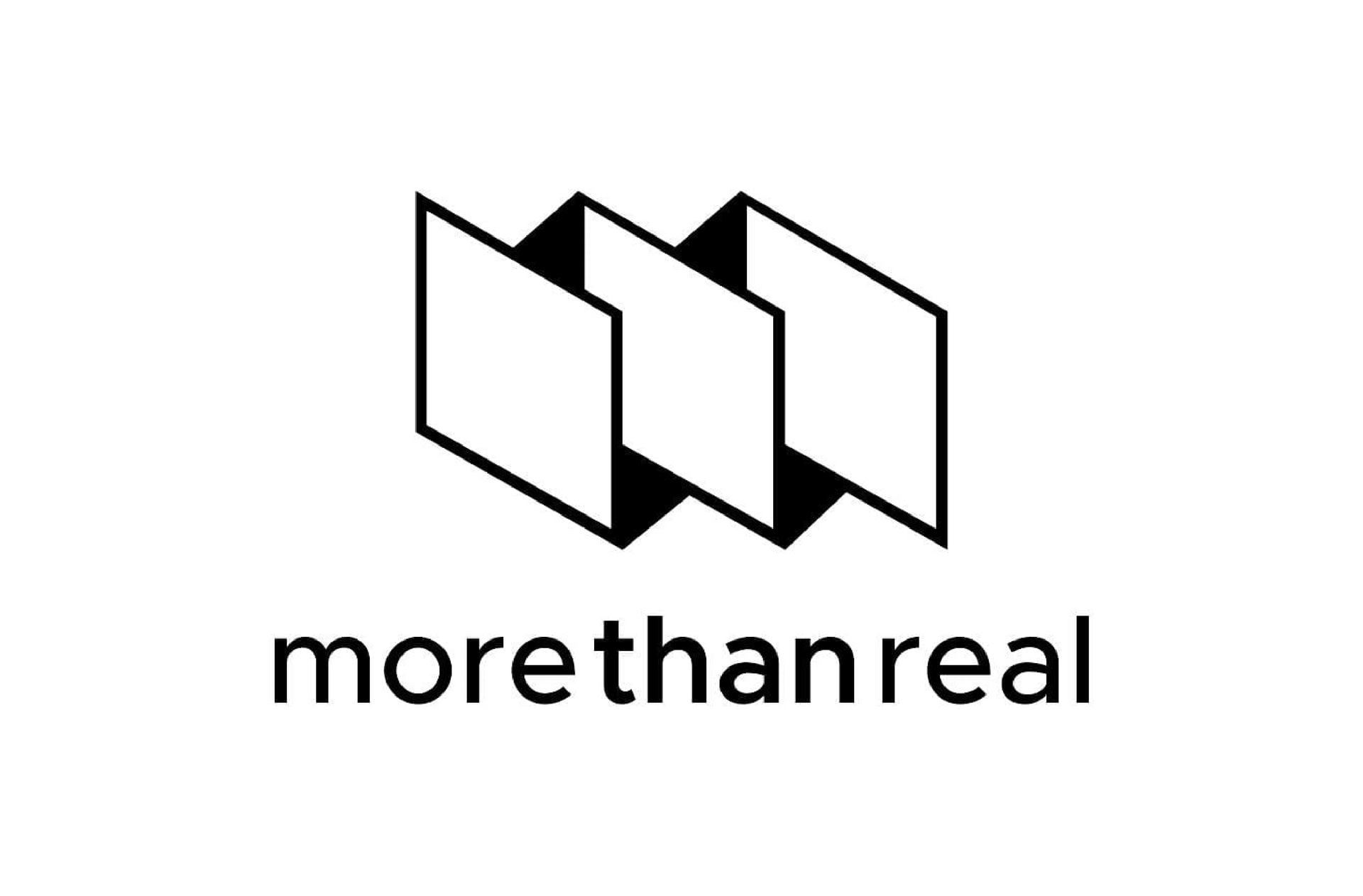 Logotipo da More Than Real em preto com símbolo geométrico sobre fundo branco.