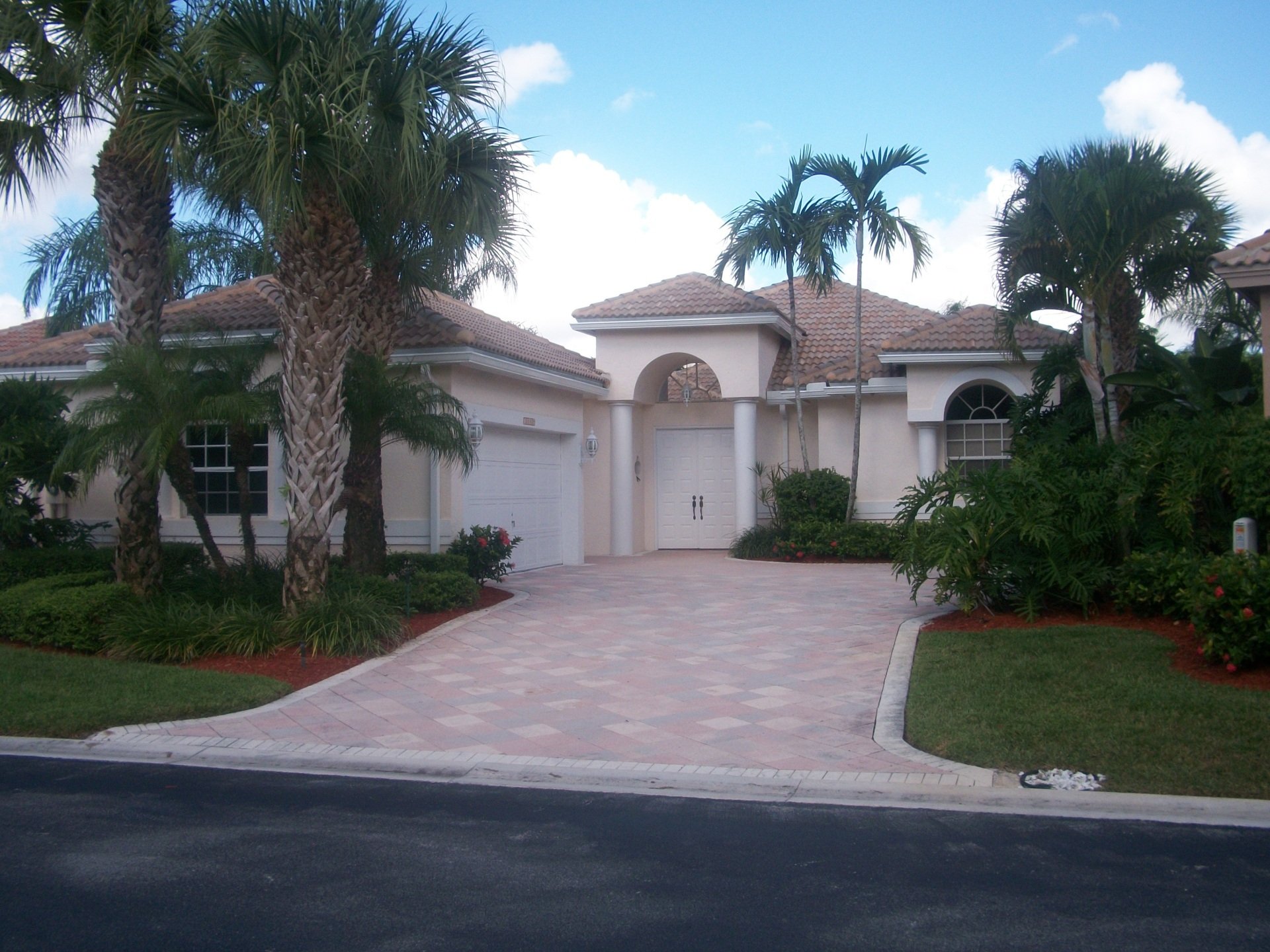 Roofing Projects Lake Worth, FL Molsbee Roofing