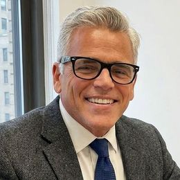 Dr. John Salerno, DO is a Board-Certified Family Physician, a pioneer in functional and integrative medicine, and a former mentor/preceptor at the Yale University School of Medicine. With decades of clinical expertise, Dr. Salerno combines conventional medical science with cutting-edge holistic therapies to address root causes and optimize long-term longevity.