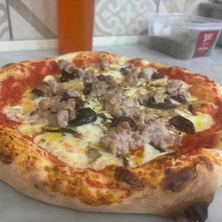 Ingredienti freschi per la pizza
