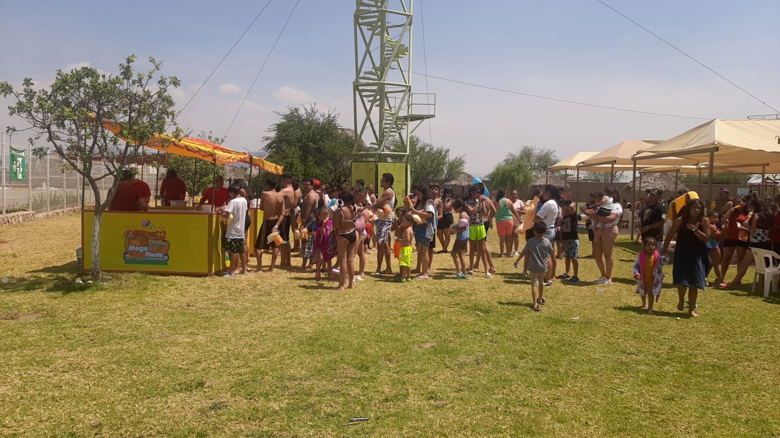 MEGA FIESTA