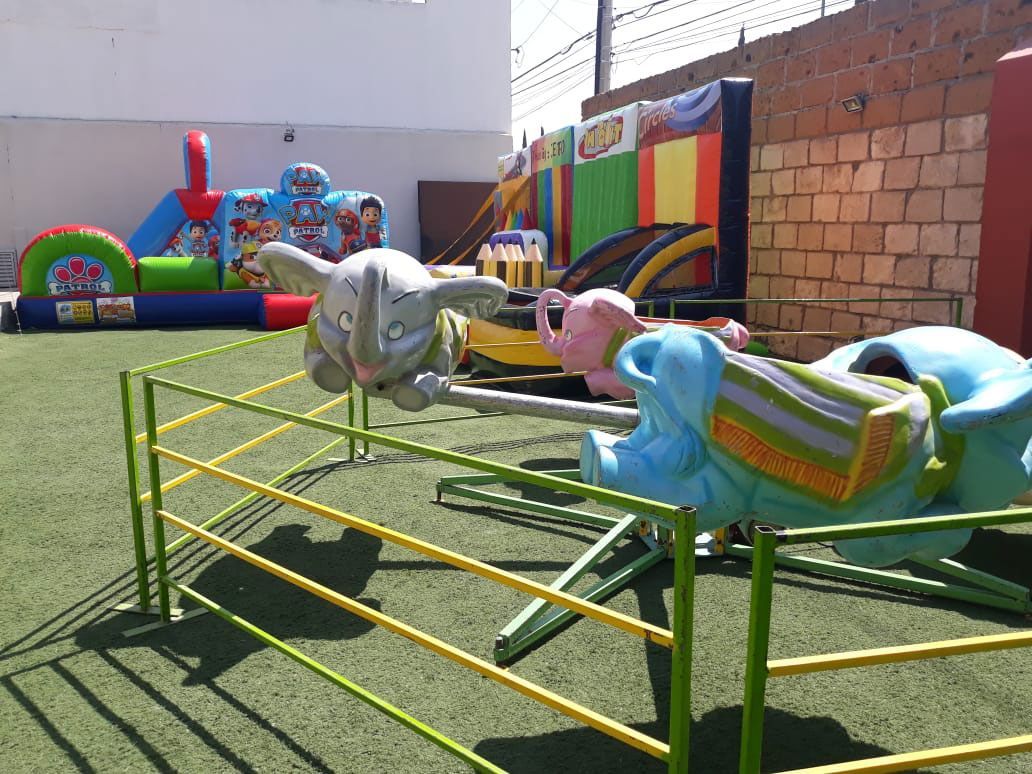 MEGA FIESTA