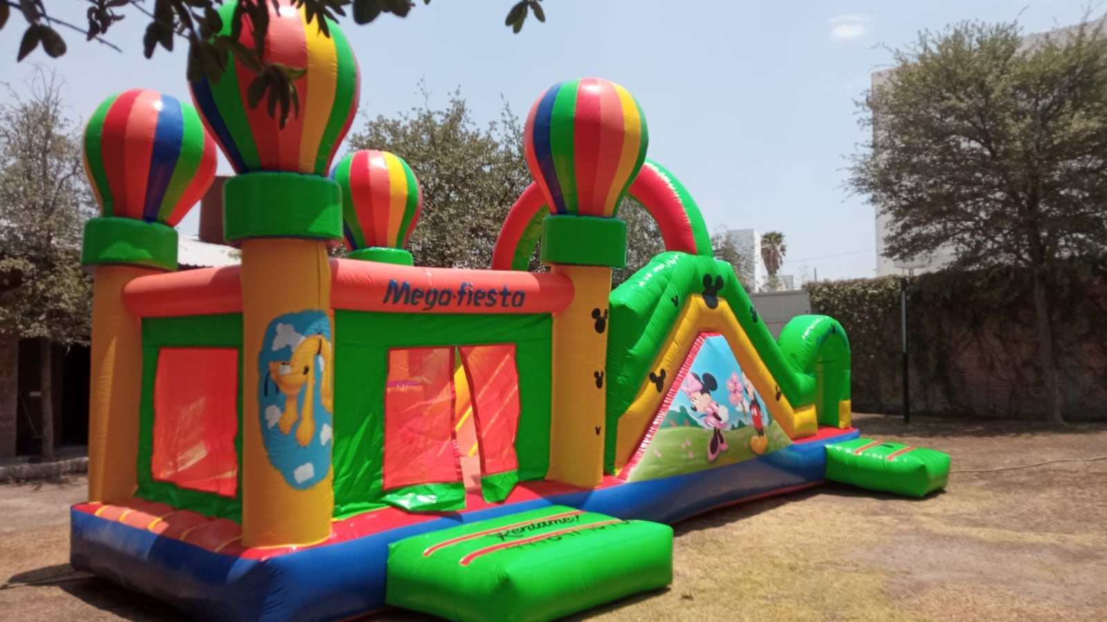 MEGA FIESTA
