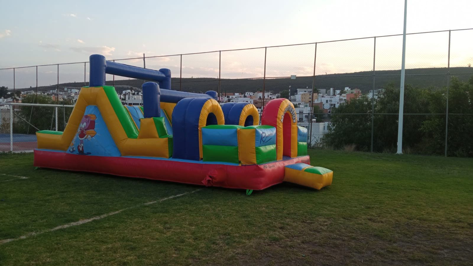 MEGA FIESTA