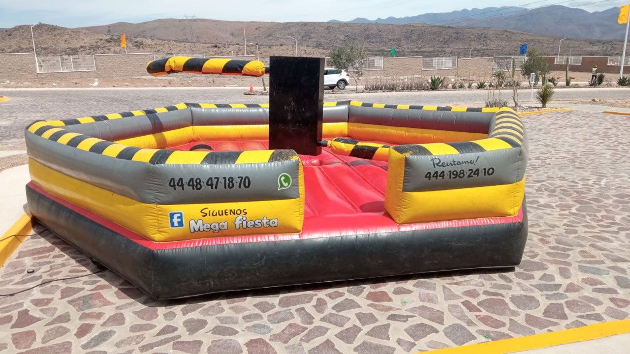 MEGA FIESTA