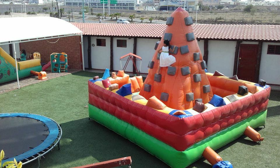 MEGA FIESTA