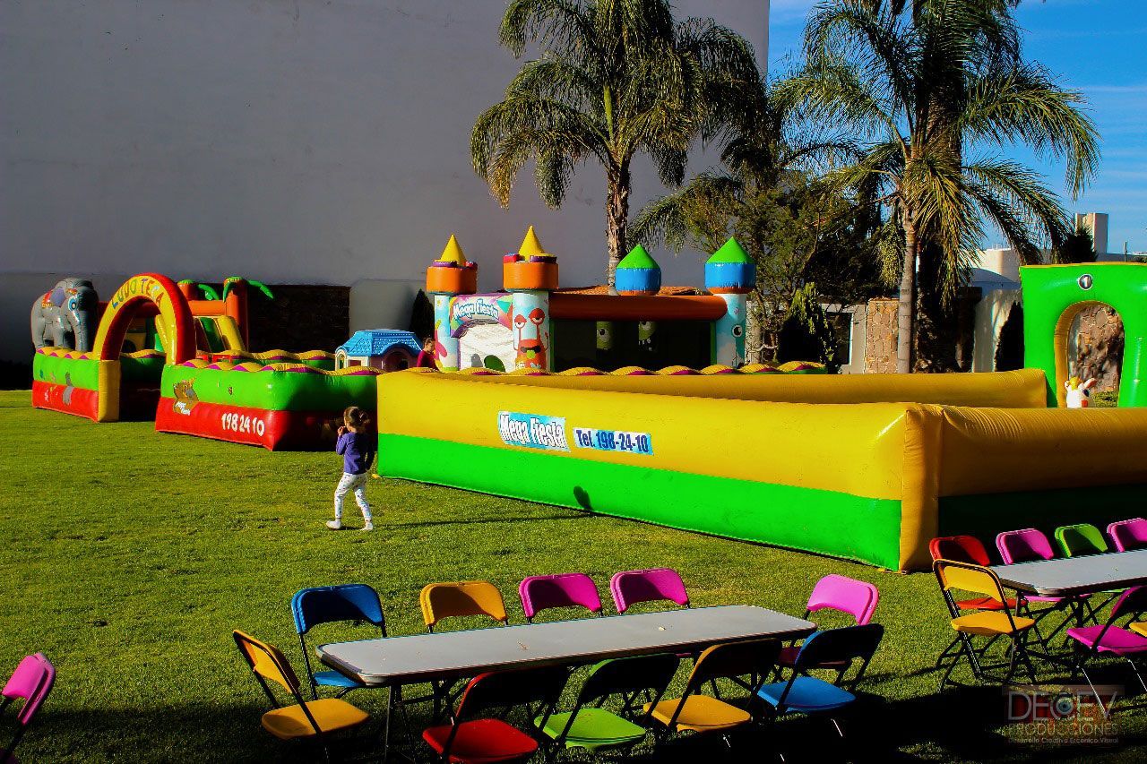MEGA FIESTA