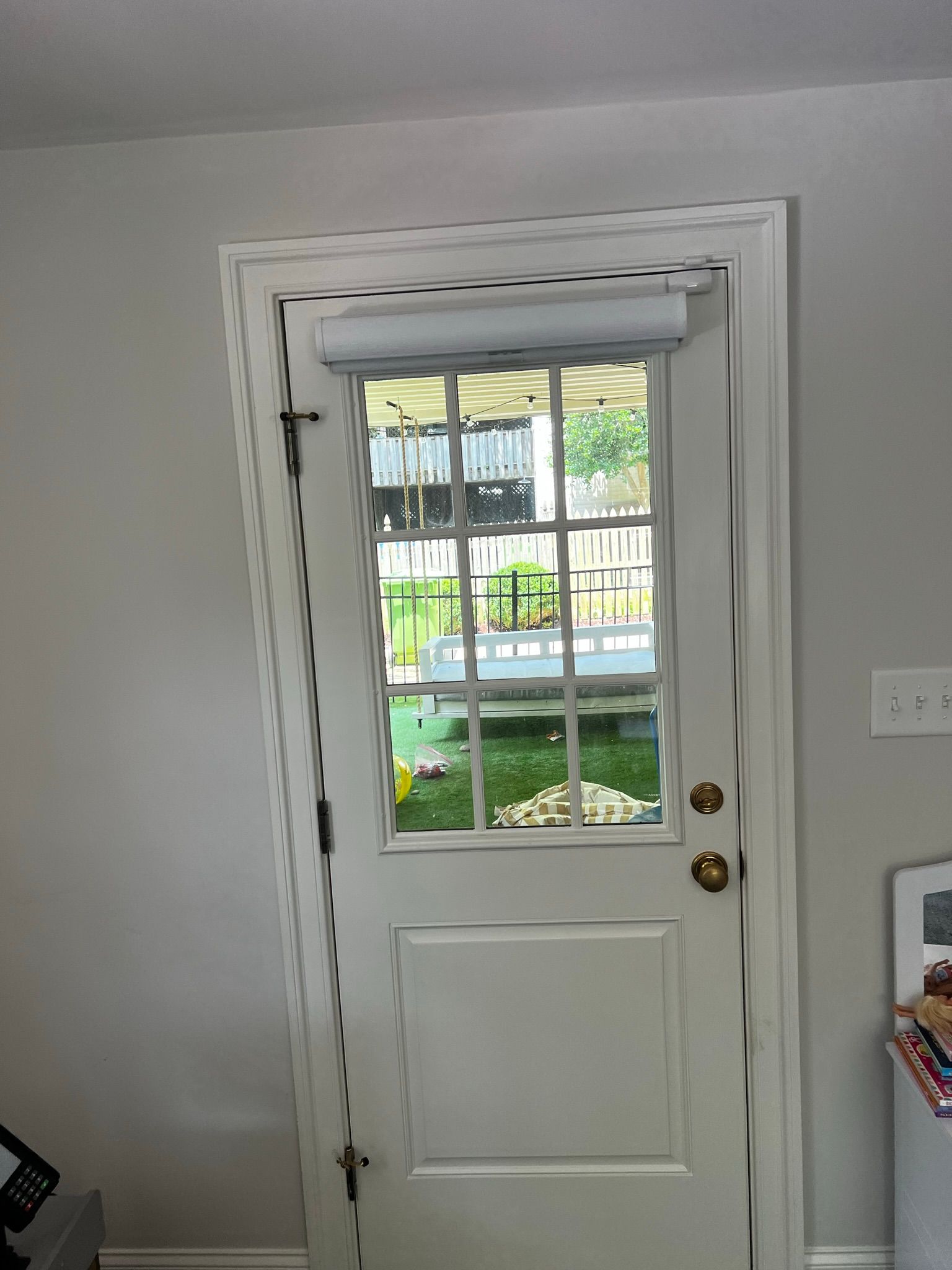 Roller Shades 15