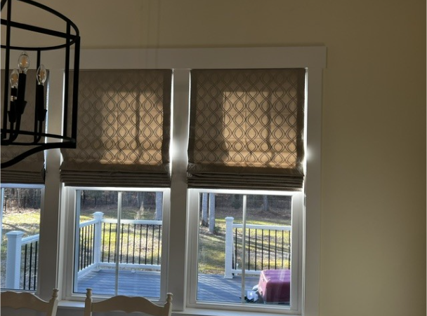 Roman Shades 12