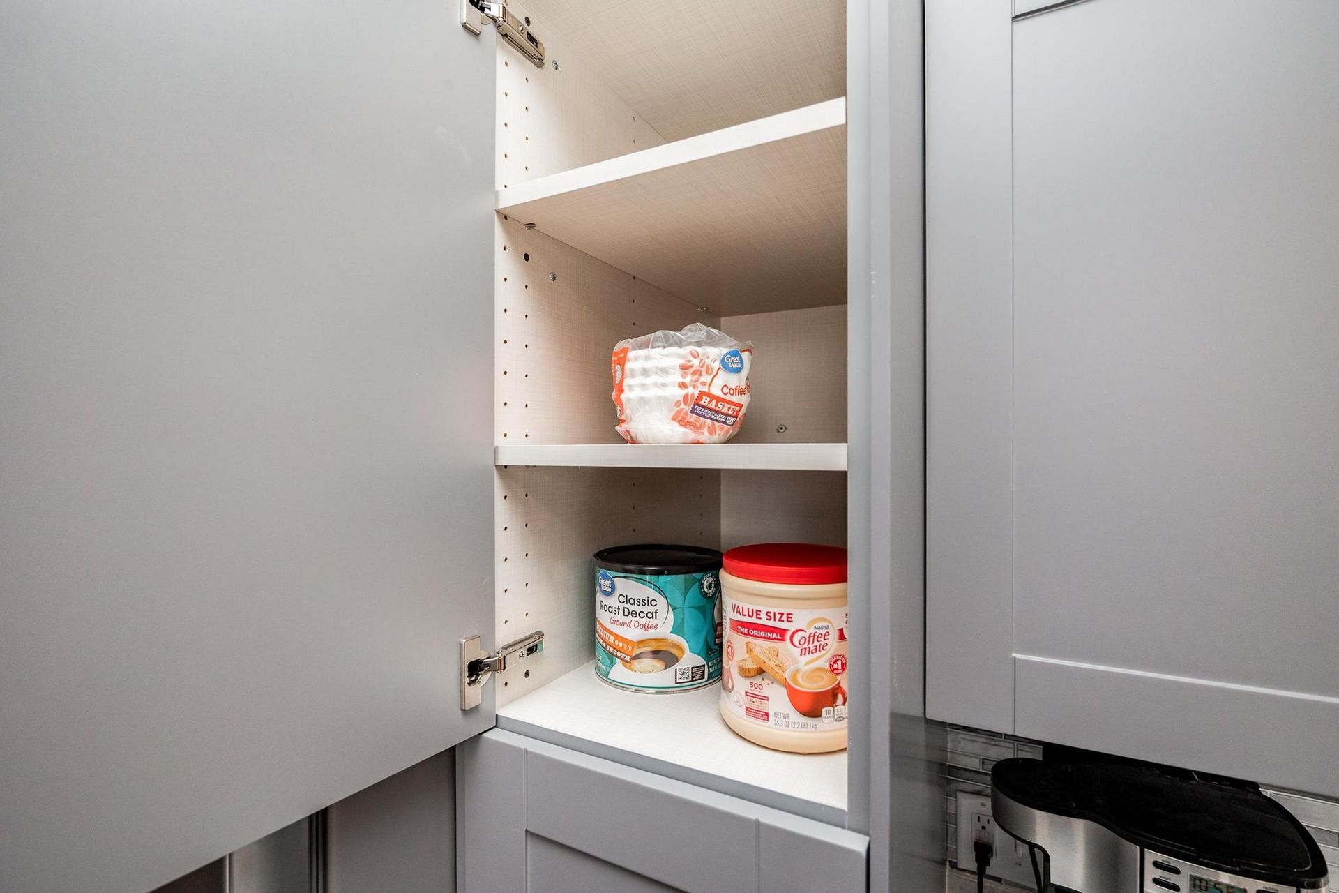 Mount Vernon house kitchen storage