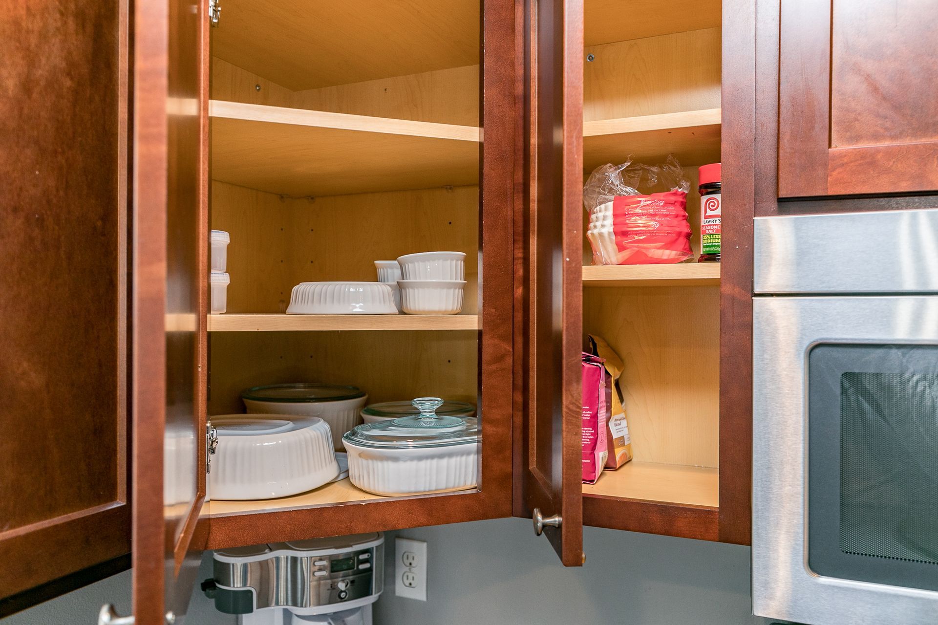 The Stadium House  kitchen storage