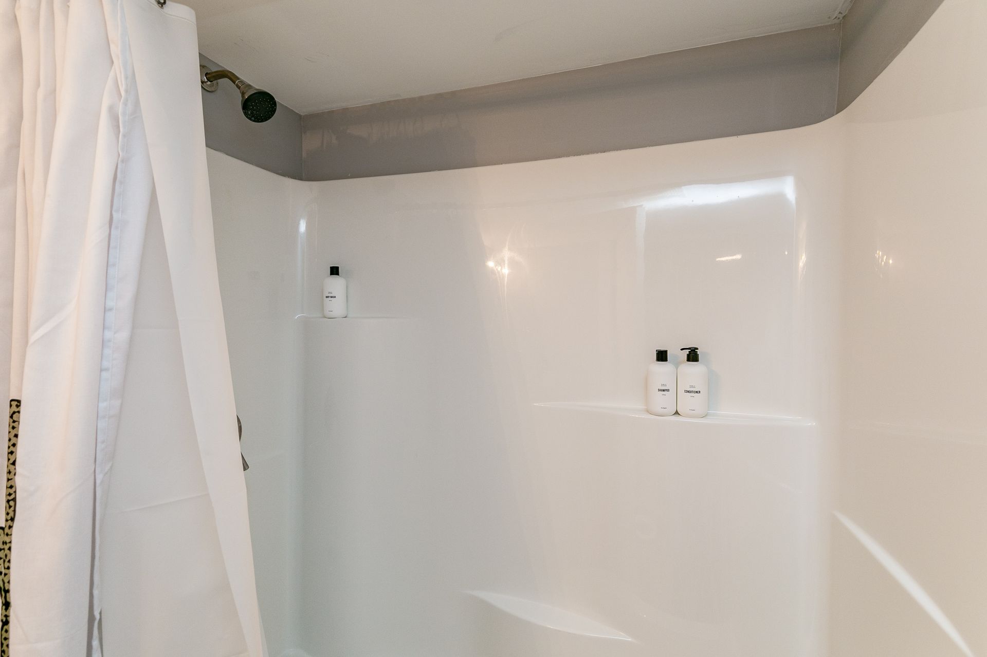 The Stadium House tub