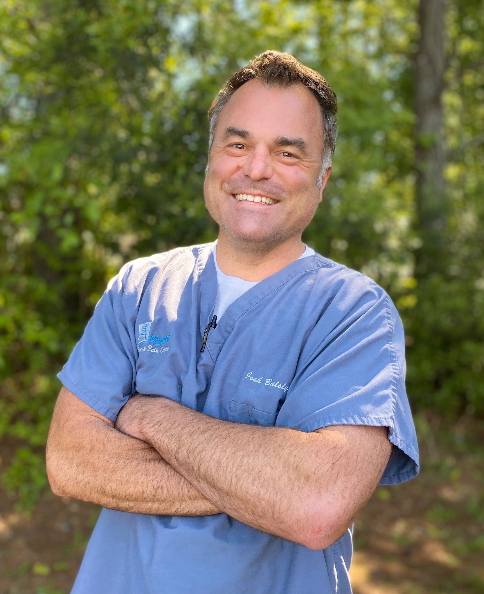 Josh specializes in performing
numerous therapeutic injections including trigger point injections, nerve blocks, and more.