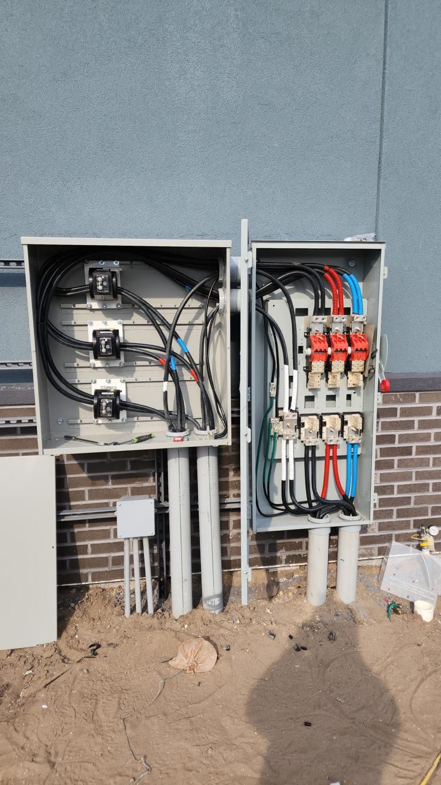 New 400 amp service installed for a commercial restaurant in Orlando Florida
