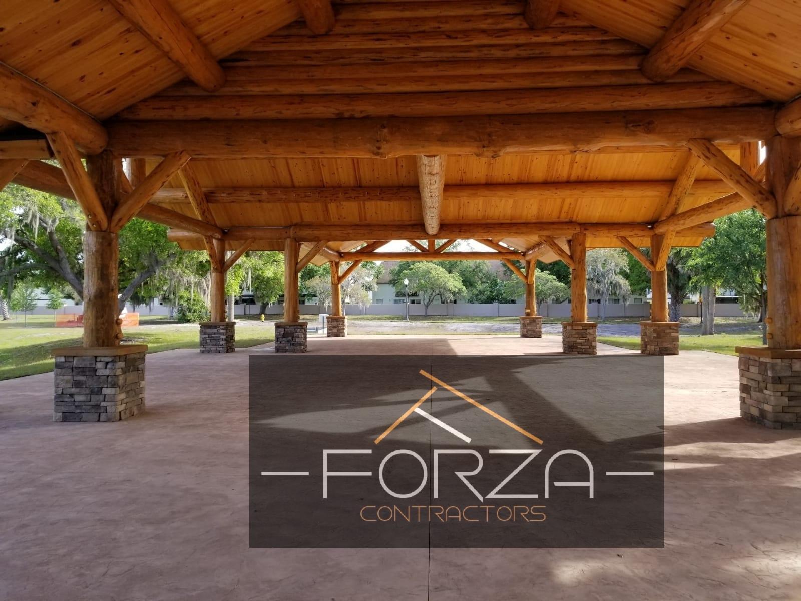 A picture of a wooden structure with the word forza on it