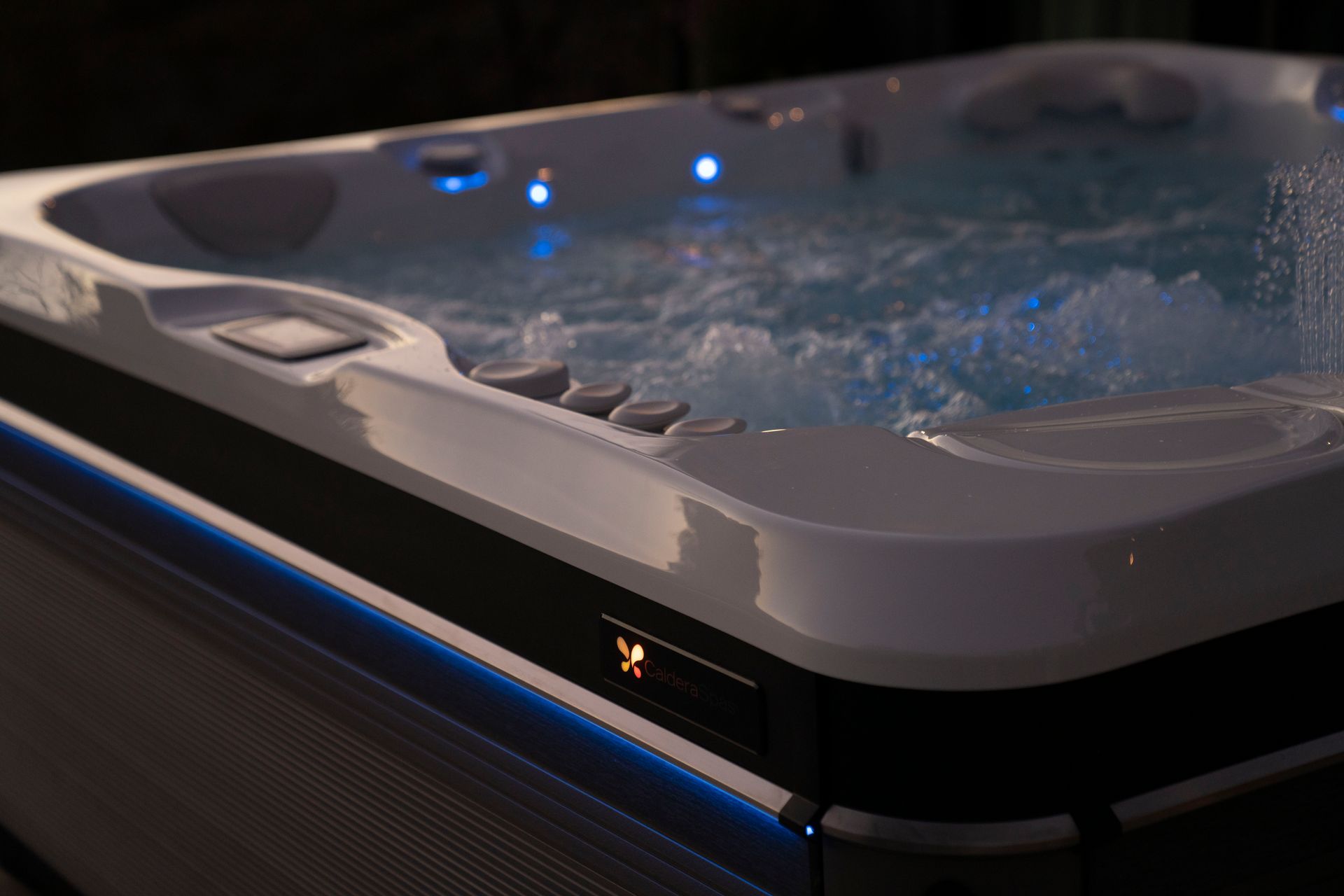 Coast Spa sold by Icon Pools, LLC