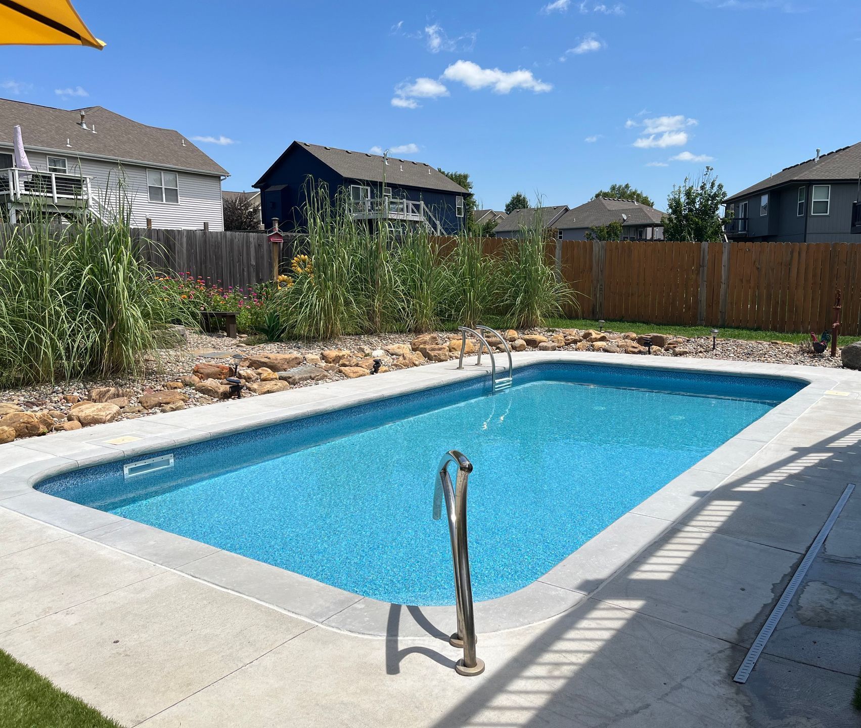 Vinyl Liner Pool in Peculiar MO