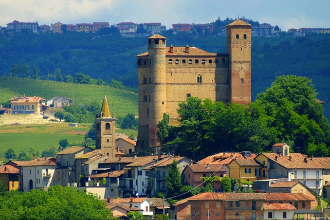 Langhe e Roero, viaggio enogastronomico tra Barolo e tartufi