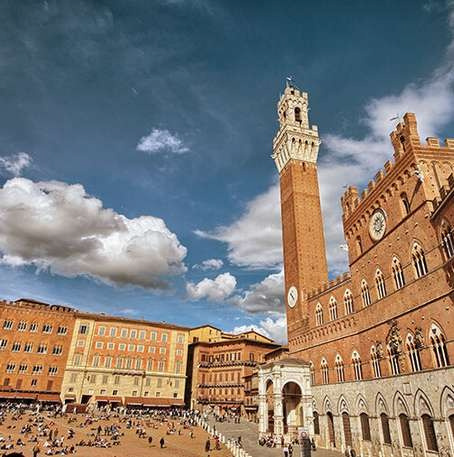 Siena medievale e Palio, esperienza autentica in Toscana