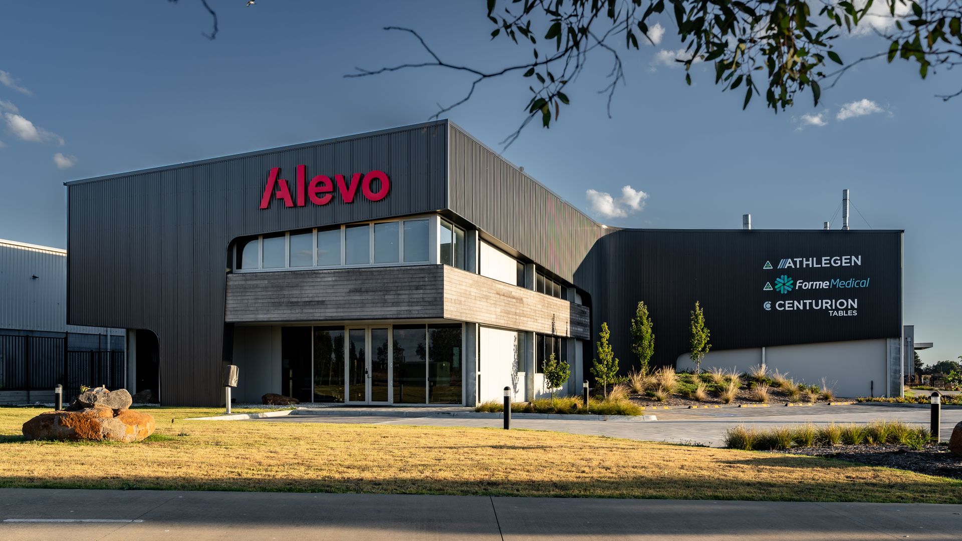 Alevo 3D LED Signs for Alevo