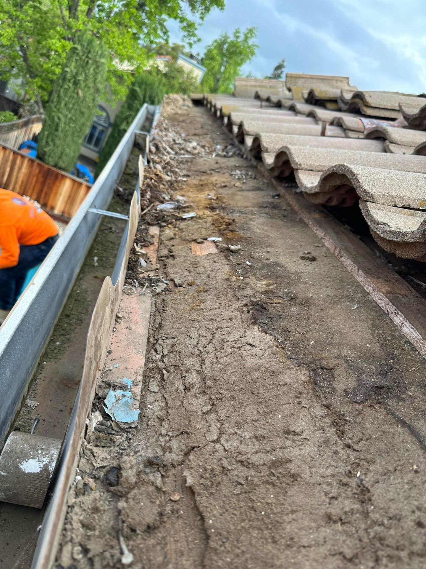 tile remediation,tile remediation during gutter install