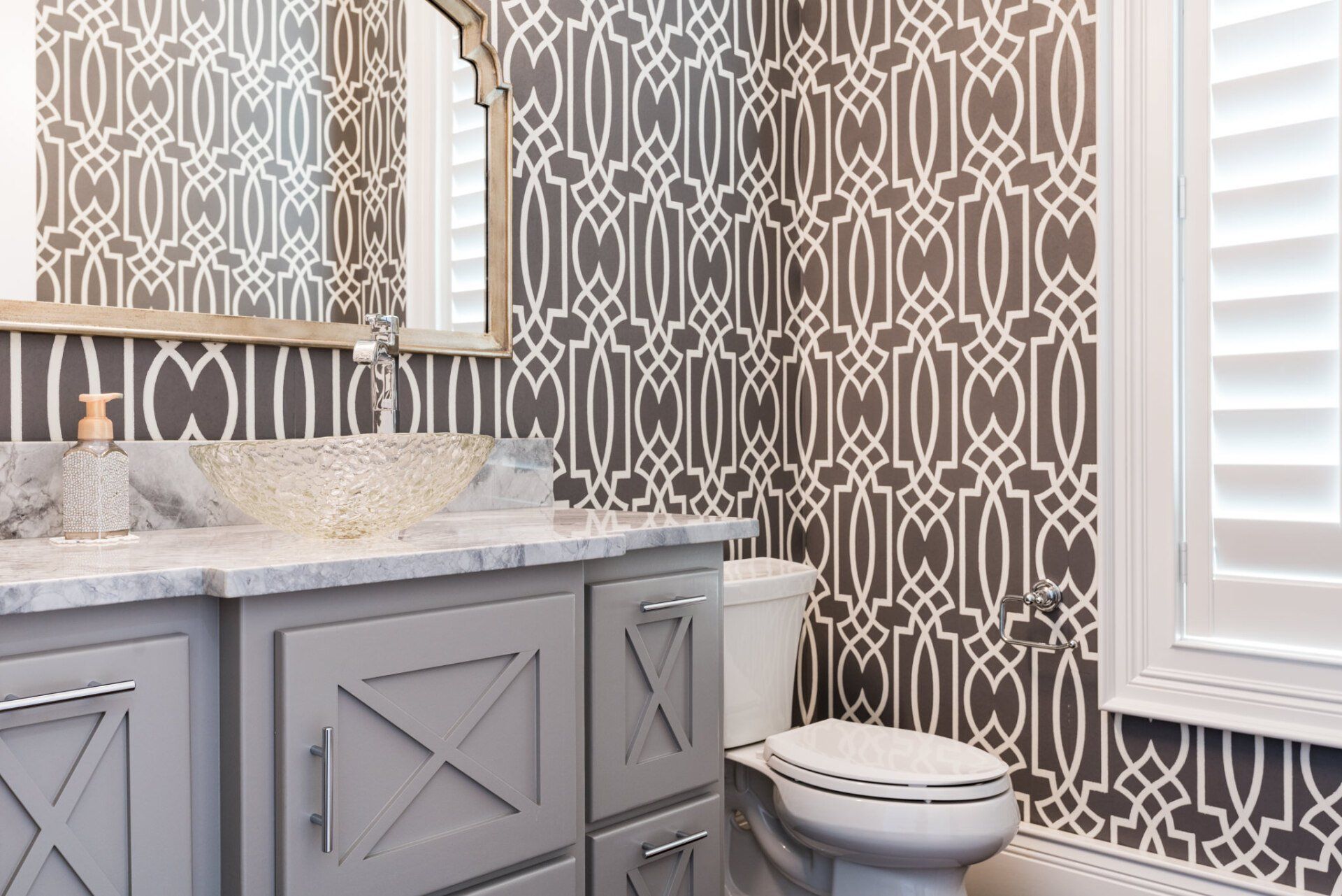 modern bathroom designers in NWA