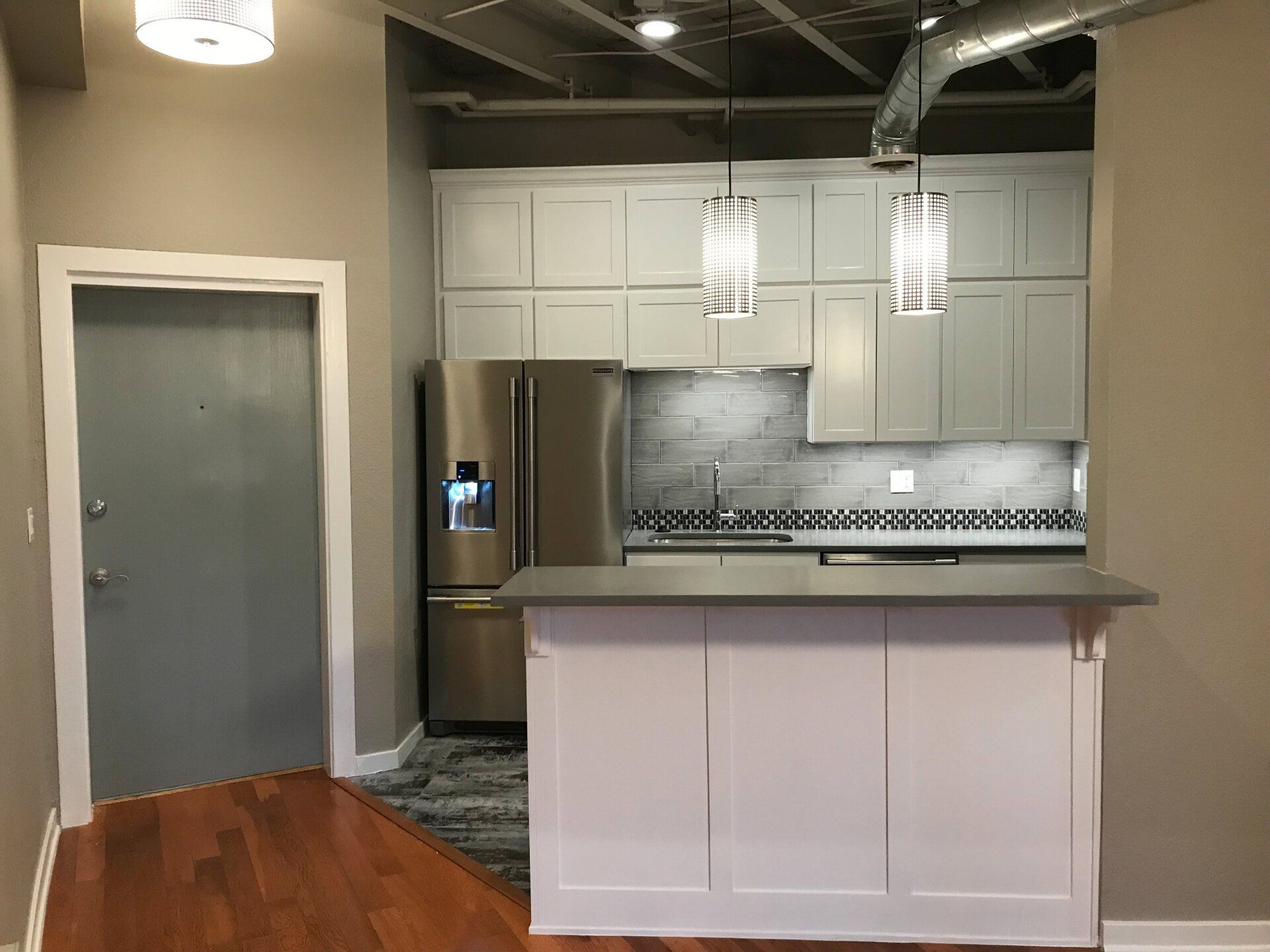 beautiful modern kitchen design ideas in Rogers, AR
