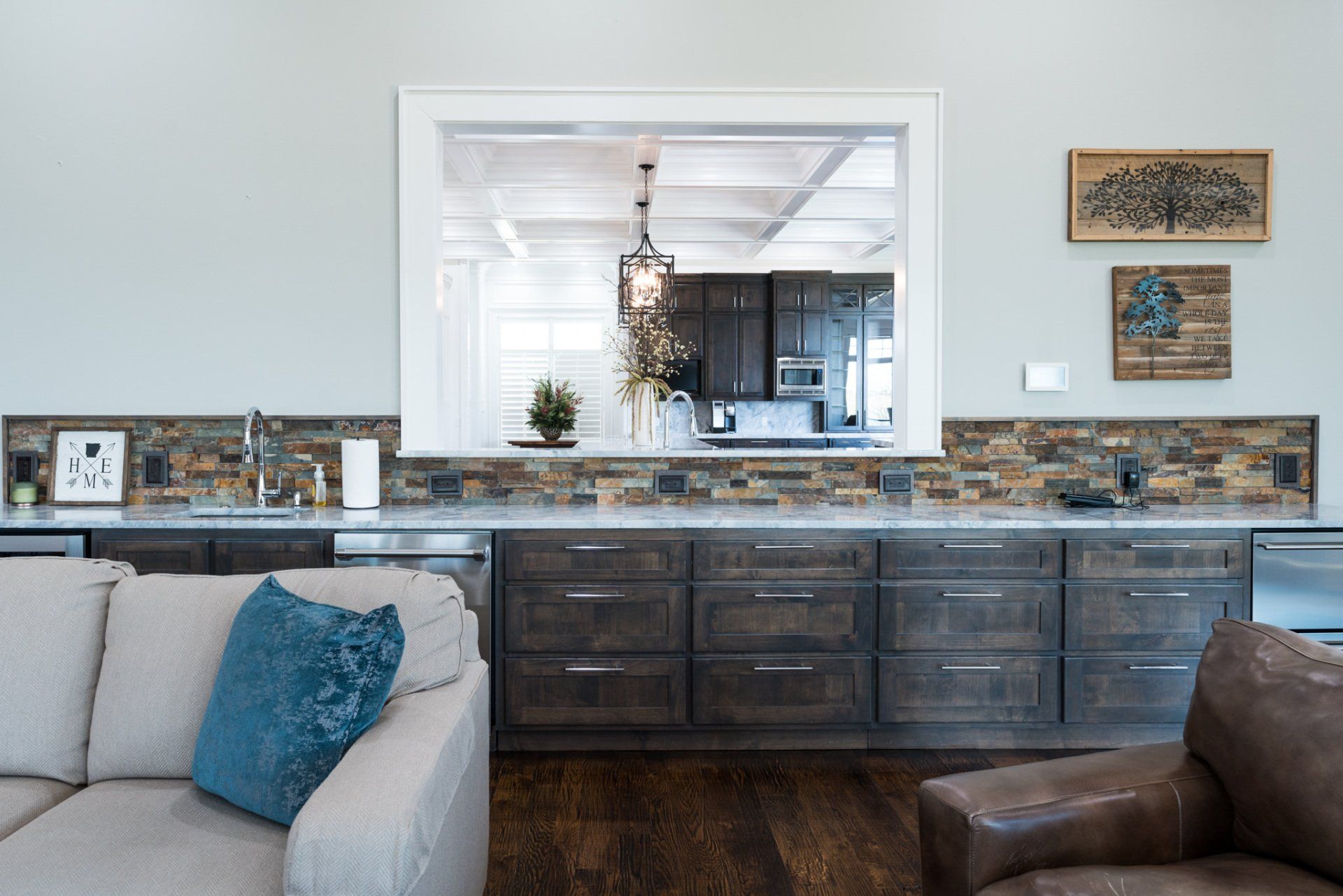 local home stylists and designers in nwa