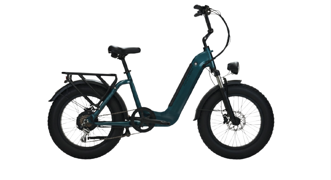 Bicicletta elettrica verde lime con pneumatici e accessori neri.