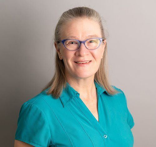 Dr. Lisa Kelly is a board-certified pediatrician at Piedmont Pediatrics in Warrenton, VA.