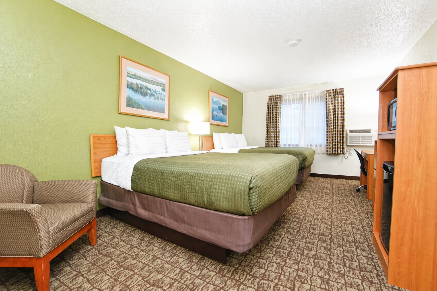 Double Queen Room