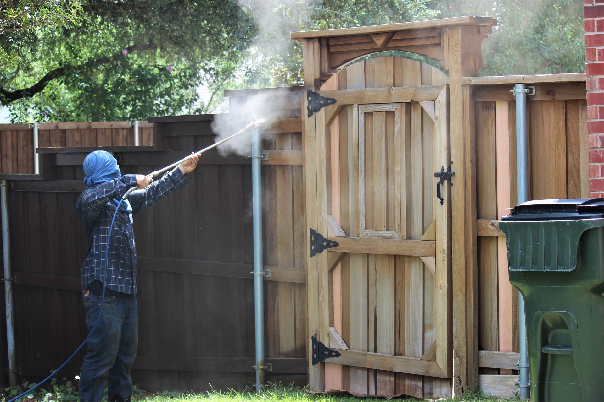 Fence-Washing