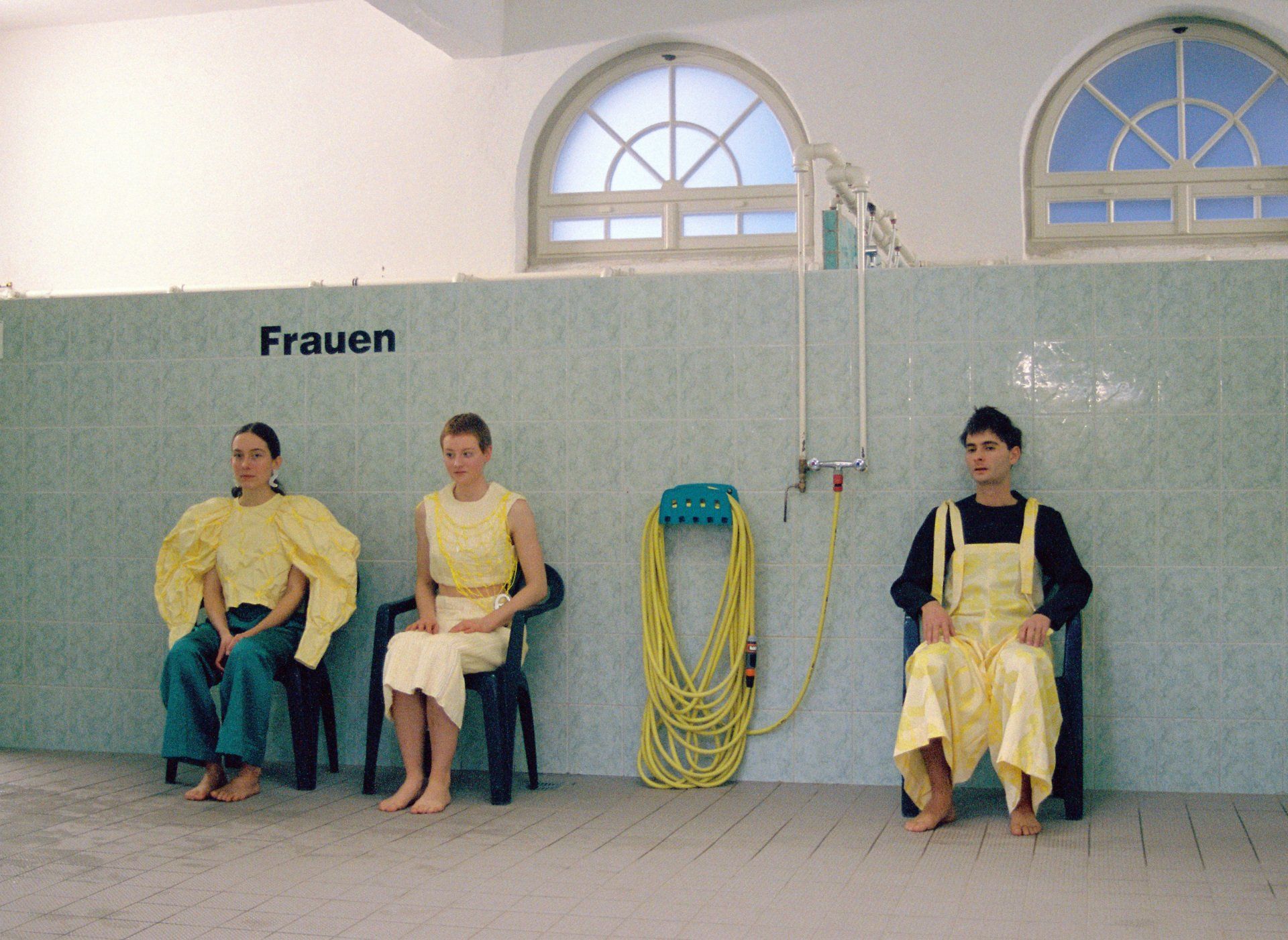 Julia Diệp My Feige, Julia Feige, Fotografie, Nachtschwimmen, Night Swimming, Pap Magazine, Rabea Ter Braak, Shani Faroy