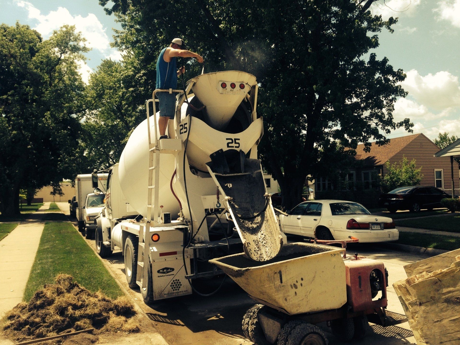 Pouring Ready-Mixed Concrete — Clinton Twp, MI — Mini Mix Concrete Pouring Ready-Mixed Concrete — Clinton Twp, MI — Mini Mix Concrete