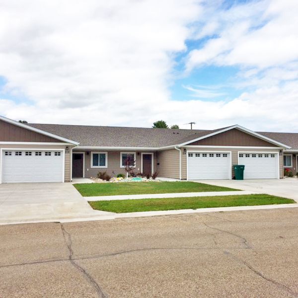 Meadowlark Townhomes
