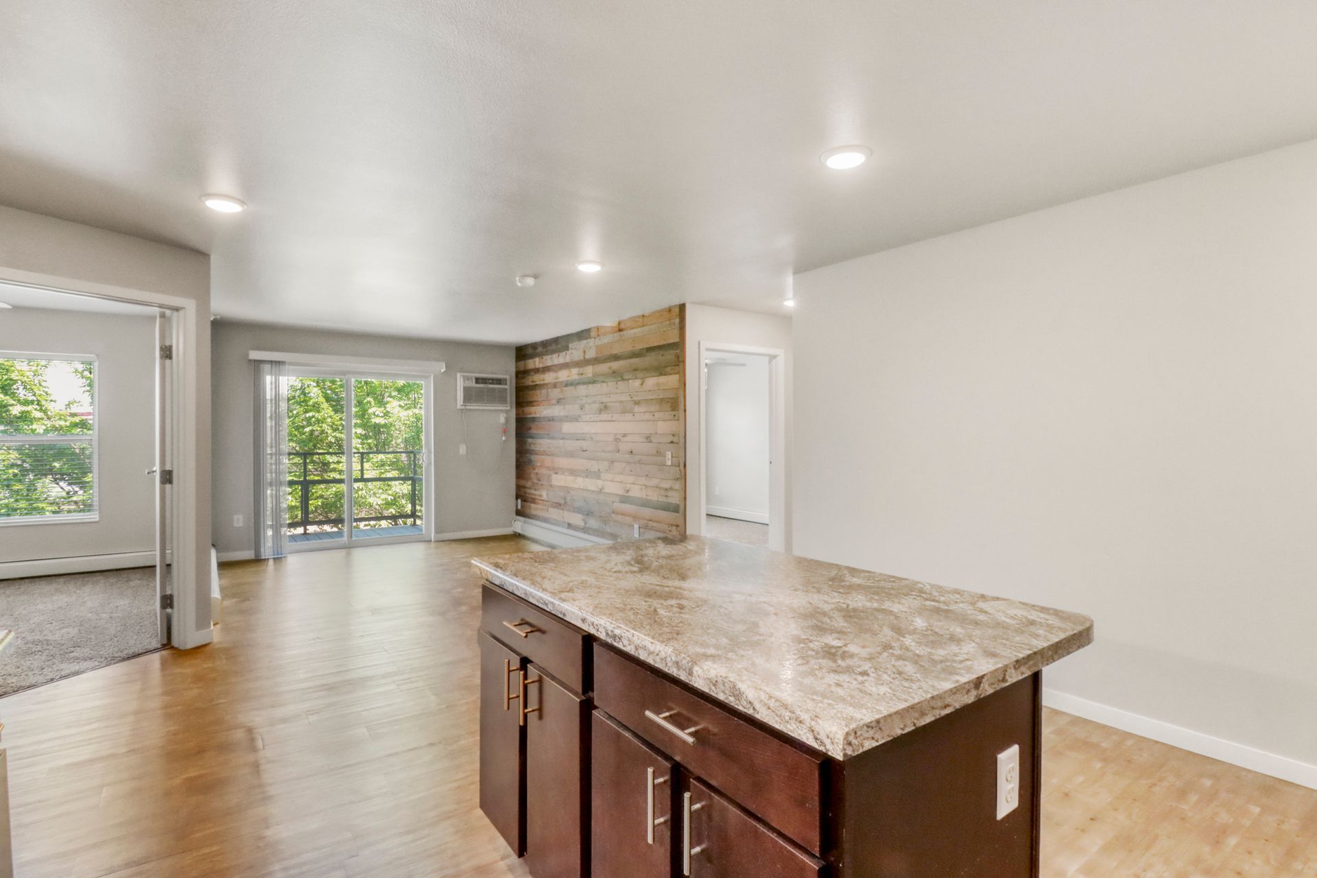 McKinley Entry/Kitchen